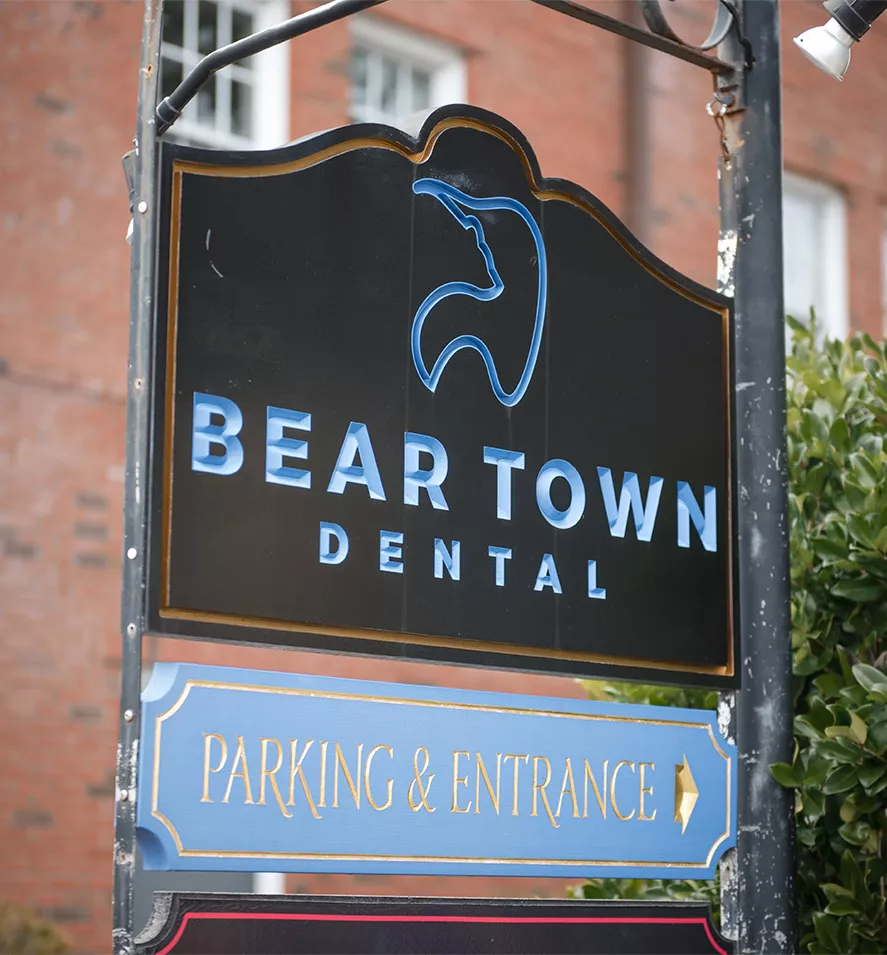 Bear Town Dental sign